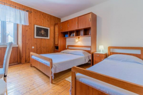 Гостиница Soba Cres  Црес